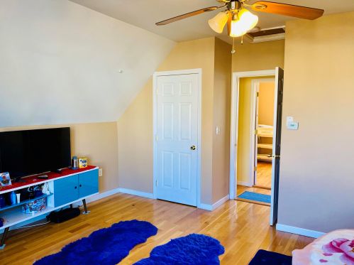 73 14 St, Bayonne NJ  07002-3508 exterior