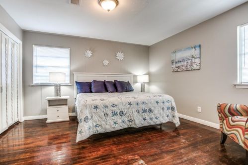 2511 Bernardo De Galvez Ave, Galveston TX 77550 exterior