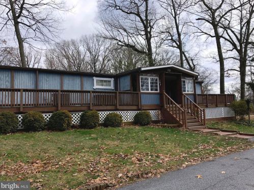 79 Fetrow Ln, Rudytown, PA 17070-3011