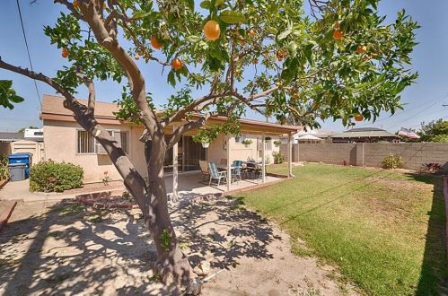 10422 Ponder St, Cypress CA  90630-4462 exterior