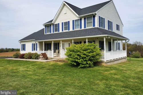 221 Blue Ball Rd, New Park, PA 17352-9382