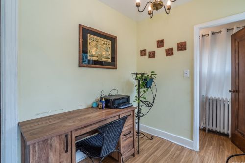 4312 Bruner Ave, Bronx, NY 10466-1806