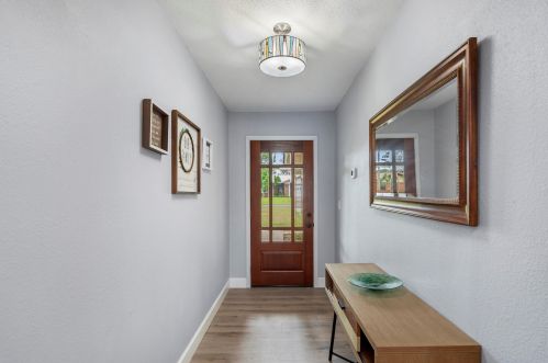 88 9th St, Shalimar FL  32579-1431 exterior