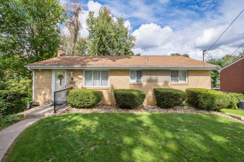 244 Thistle Dr, Pittsburgh, PA 15122-2940