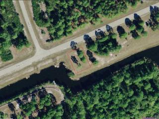 75 Brig Cir, Placida, FL 33946-5068