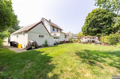 36 Elm St, Ridgefield Park NJ  07660-2207 exterior