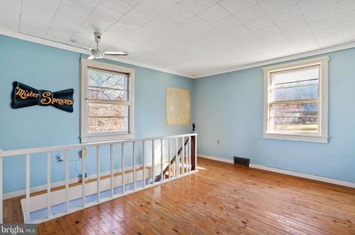 13070 Old Valley Pike, Edinburg VA  22824-3144 exterior