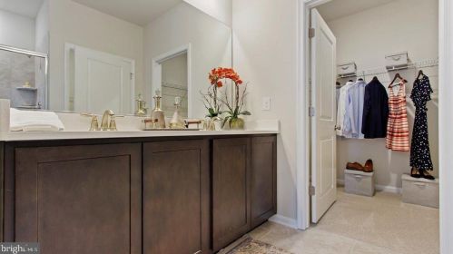 101 Brookside Ln, Gettysburg PA  17325-2026 exterior