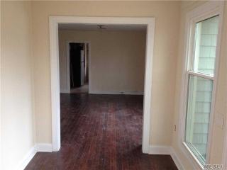 7 Market St, Prt Jefferson Station NY  11776-1503 exterior