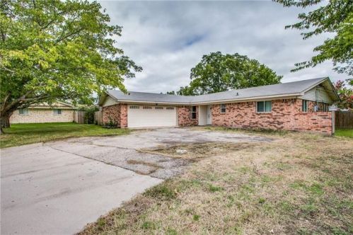 7103 Jack Finney Blvd, Greenville, TX 75402-8141
