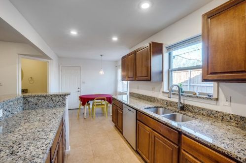 5710 Everglade Rd, Dallas TX  75227-2823 exterior