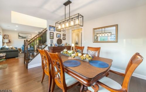 1149 Briarcliff Dr, Rahway NJ  07065-1935 exterior