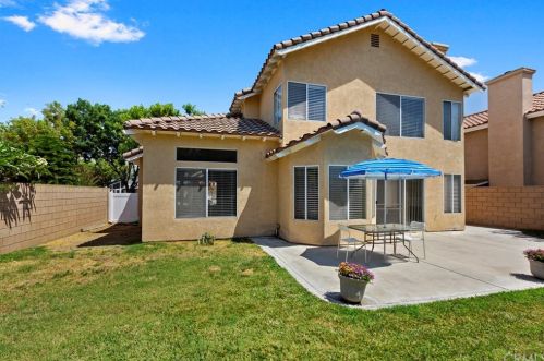 6847 Stone Pine Ct, Chino CA  91710-7414 exterior