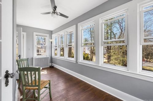 15 Edna St, White Plains NY  10606-2001 exterior
