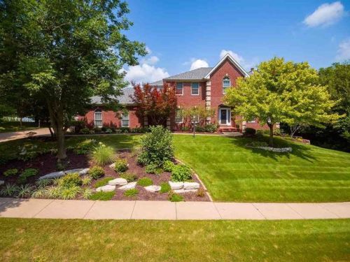 4880 Silver Spur Rd, Panarama Park, IA 52722-5850