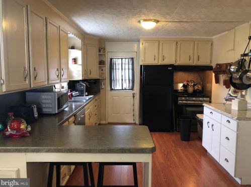 25 Lurgan Ave, Lees Cross Roads PA  17257-1621 exterior