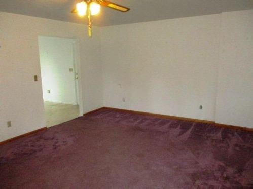 679 Pekin Rd, Liberty Township OH  45036 exterior