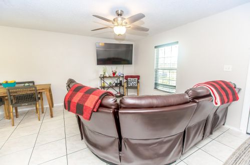 5445 Jamaica Rd, Cocoa, FL 32927-9060