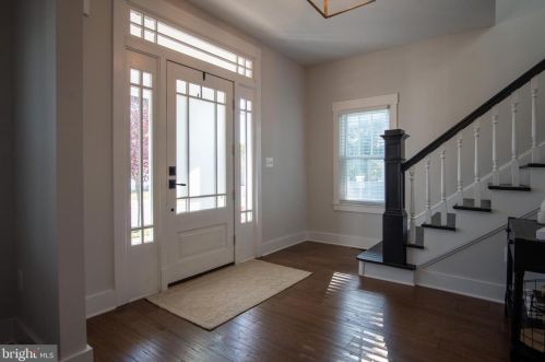 2514 Charles St, Fredericksburg VA  22401-3312 exterior