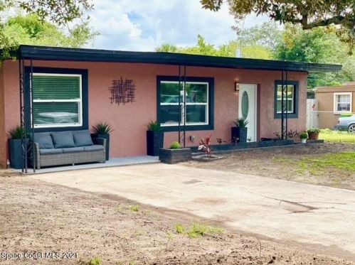 2919 Nicholson St, Titusville, FL 32796-1754