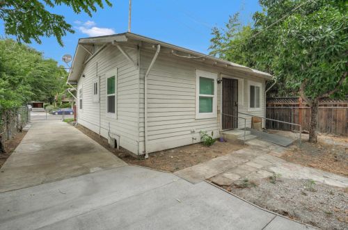 180 Empire St, San Jose CA  95112-3311 exterior