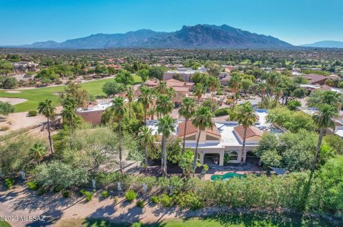 8509 Nob Hill Dr, Tucson, AZ 85742-9764