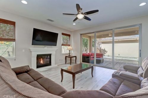 6248 Satterfield Way, Chino CA  91710-1328 exterior