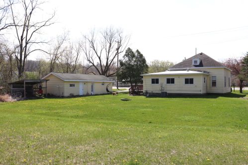 20148 Mill Rd, Centerville WI  54630-7292 exterior