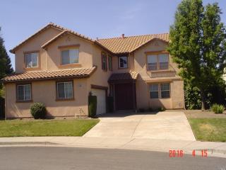 5086 Grass Valley Ct, Fairfield, CA 94534-6627