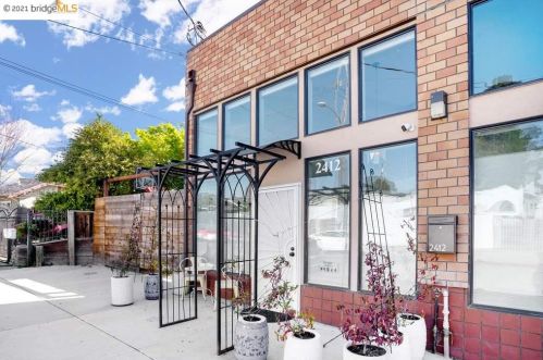 2412 Kingsland Ave, Oakland, CA 94601-5518