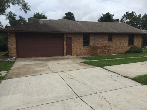 1475 Voltaire St, Deltona, FL 32725-1721