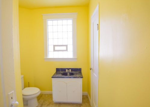 1762 Galbraith Rd, Cincinnati OH 45239-4029 exterior