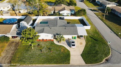4875 Key Largo Dr, Titusville, FL 32780-6931