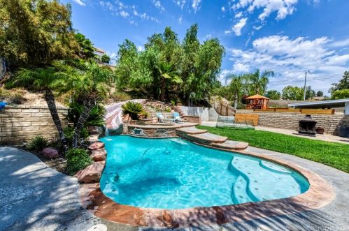20209 Adriene Way, Santa Clarita, CA 91350-3827