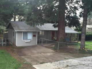 4776 Skyline Rd, Salem, OR 97306-2401