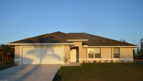 3517 20th Pl, Cape Coral, FL 33909-8301