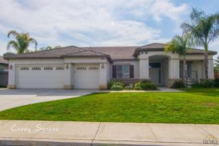 9611 Lake Powell Dr, Bakersfield, CA 93312-6241