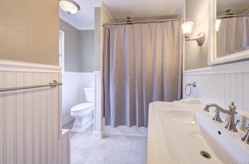 24 Orchard St, Marlborough NY  12542-6149 exterior