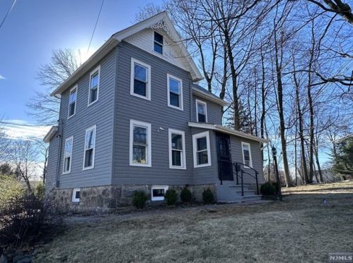 191 West St, Closter NJ  07624-1215 exterior