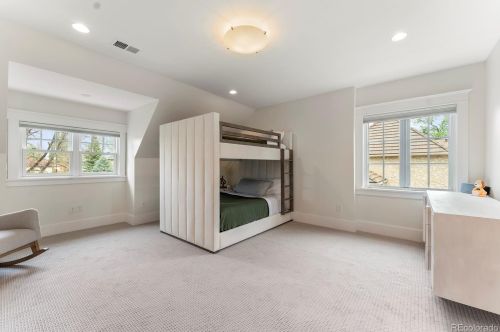 2270 Cook St, Denver CO  80210-4916 exterior