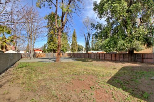 913 Court St, Woodland CA  95695-3520 exterior