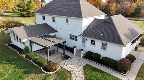 5747 Boyd Rd, Darbydale, OH 43123-9761
