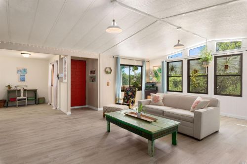 675 Starr Dust Ct, Lakeport CA  95453-6976 exterior