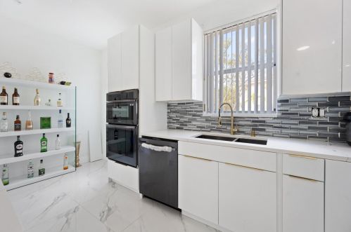 2504 Shoma Dr, West Palm Beach FL  33414-4357 exterior