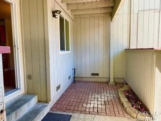 2591 Westberry Dr, Santa Rosa CA  95403-7205 exterior
