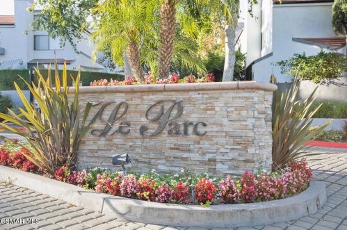 1143 Tivoli Ln, Simi Valley CA  93065-0900 exterior