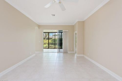 715 Vistana Cir, Naples, FL 34119-1003
