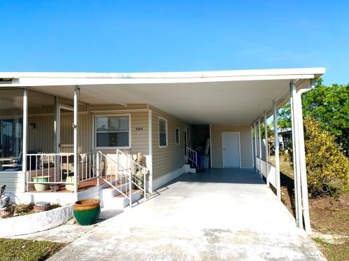 9304 Lord Rd, Bonita Springs, FL 34135-6564
