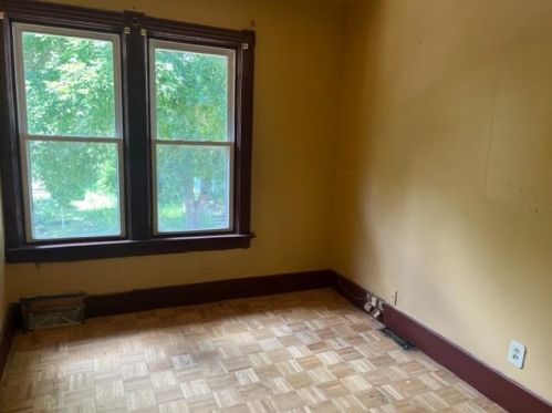 1228 32, Milwaukee WI 53208-2943 exterior