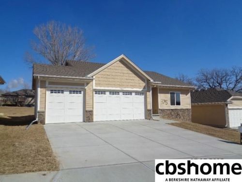 375 Eastwood Dr, Louisville, NE 68037